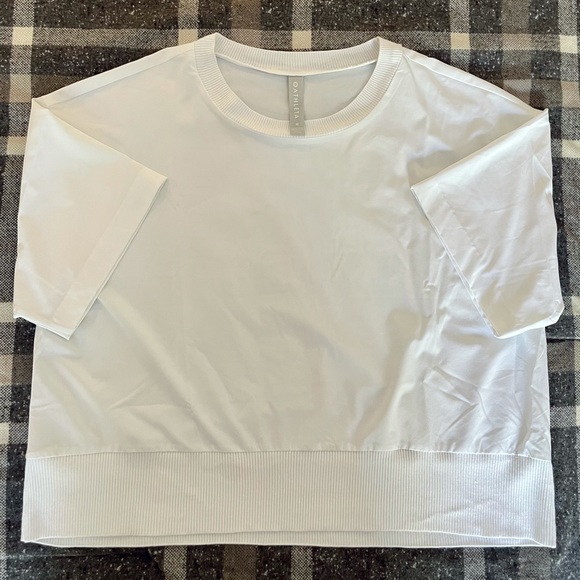 Euc Athleta Zephyr Crop Tee M 